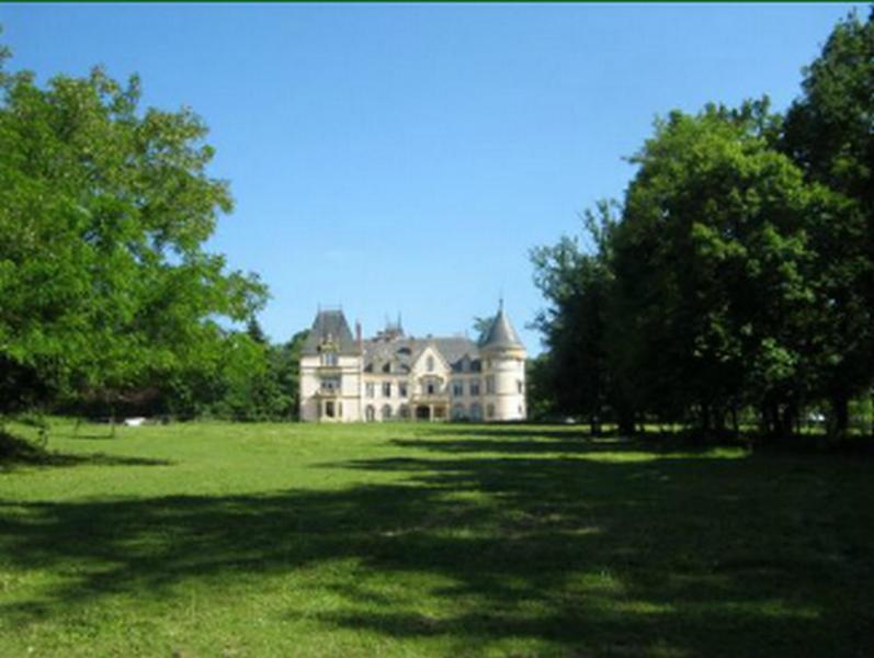 Chateau Tout Y Fault Loriges Exterior photo